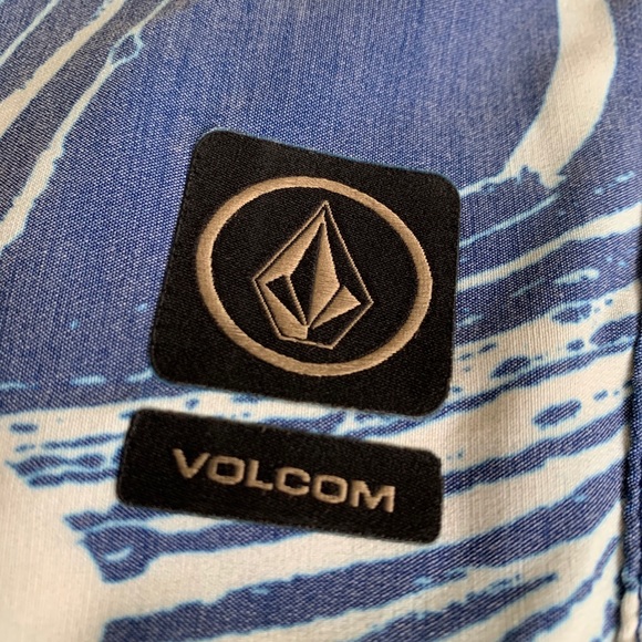 Volcom short size 32, perfect condition ! - Picture 4 of 4